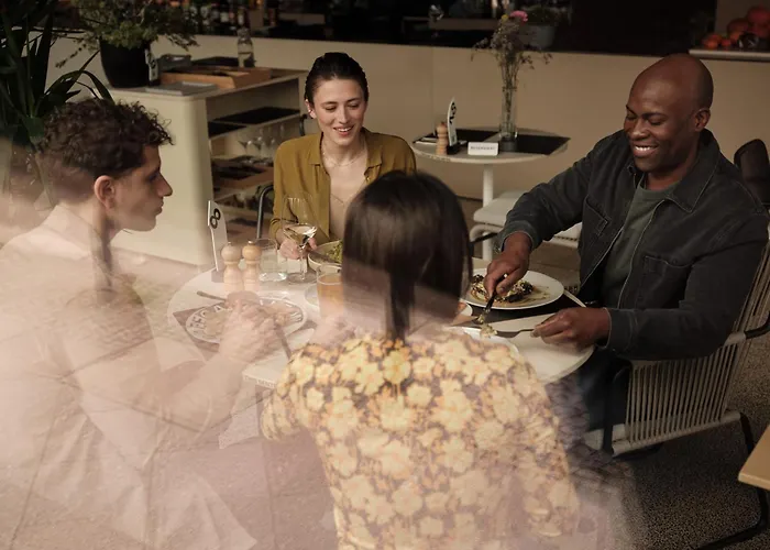 호텔 카사 캠퍼 4*