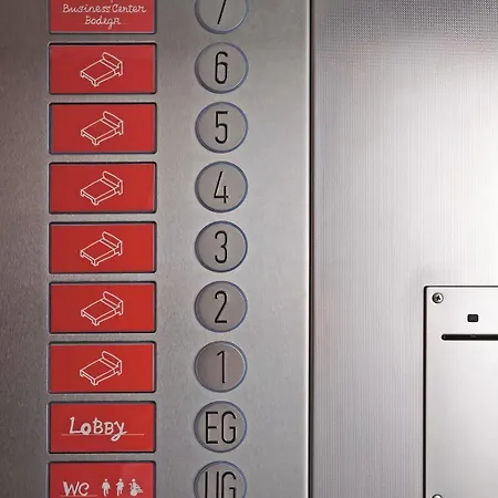 فندق كازا كامبر برلين