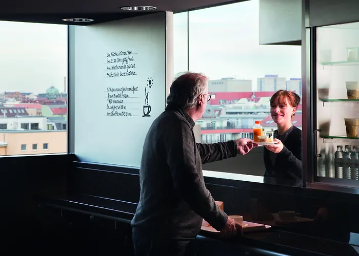 카사 캠퍼 4* 베를린