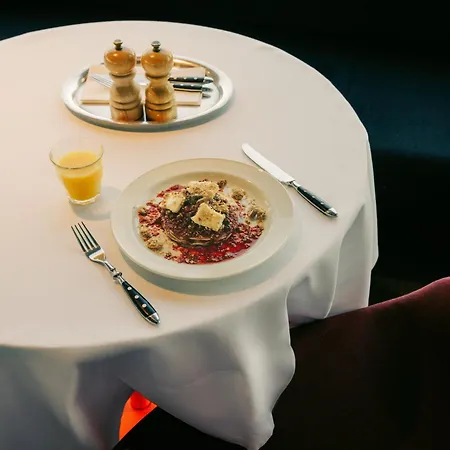 柏林凯撒学院酒店